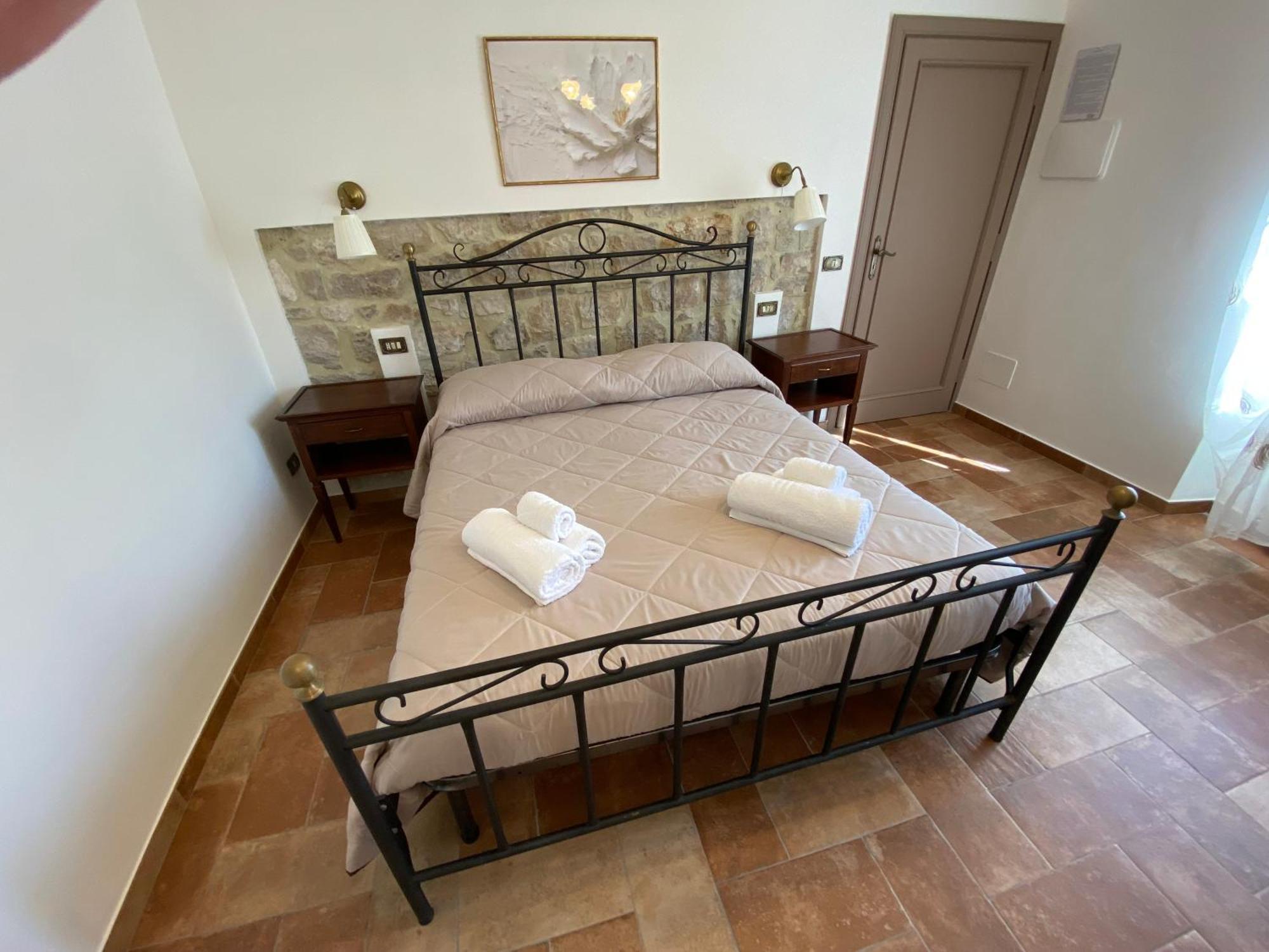 La Casa Di Nonna Tella Bed & Breakfast Lenola Exterior photo